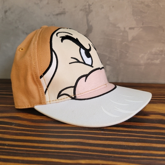 Disney - Snow White - Grumpy Baseball Hat - Picture 2 of 10